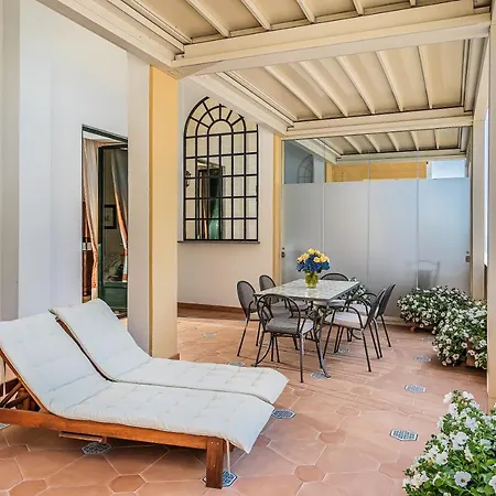 Palazzo Margherita Aparthotel